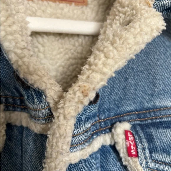 LEVI’S Vintage Jacket - Picture 4 of 4